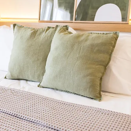 Barn Nikiti (Sithonia)